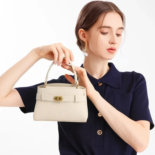 2023 Solid Color Fashion Simple Ladies Handbag Bag Real Cowhide Leather Clutches Shoulder Women Crossbody Bag