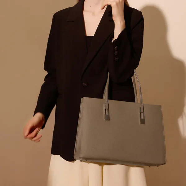 2023 Summer New Tote One-shoulder Genuine Leather Women's Bags Fashion Commute Handbags High Quality Shoulder Bag